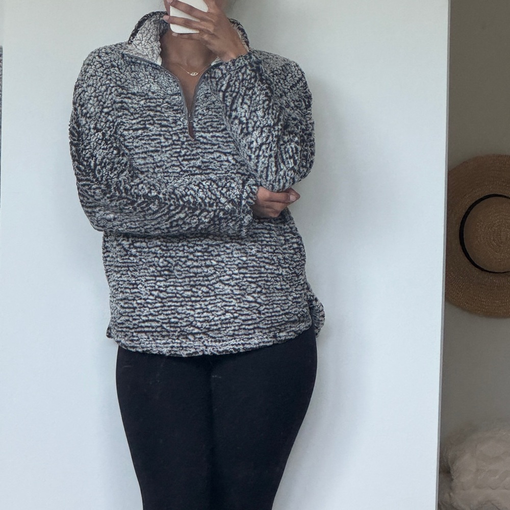 Thread & Supply Black and Cream Fleece Jacket